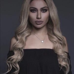 BELLAMI HUMAN HAIR WIG VICTORIA BODY WAVE